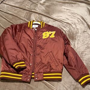 TNA (aritzia) bomber jacket perfect for fall/winter